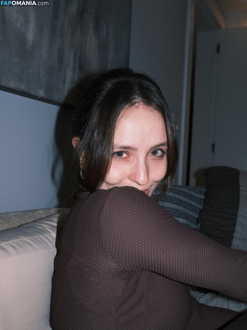 Larissa Manoela / https: / larimanoela / larissamanoela Nago OnlyFans  Przeciekłe zdjęcie #697