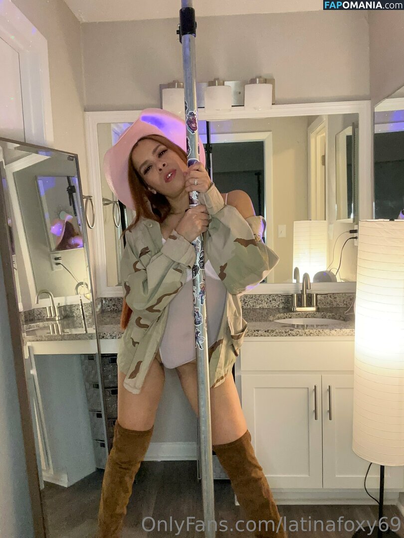 fnaffoxy69 / latinafoxy69 Nago OnlyFans  Przeciekłe zdjęcie #11