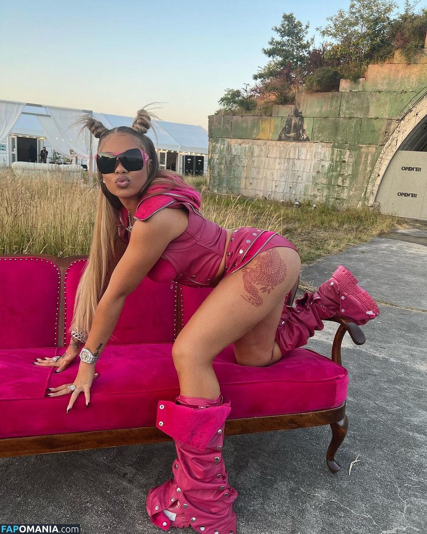 Latto / https: / latto777 Nago OnlyFans  Przeciekłe zdjęcie #25