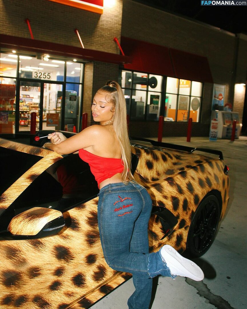 Latto / https: / latto777 Nago OnlyFans  Przeciekłe zdjęcie #320