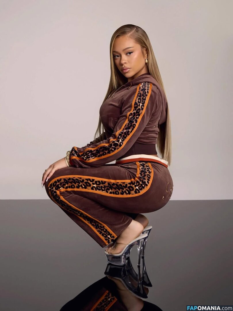 Latto / https: / latto777 Nago OnlyFans  Przeciekłe zdjęcie #367