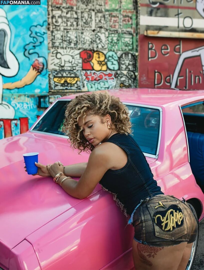 Latto / https: / latto777 Nago OnlyFans  Przeciekłe zdjęcie #378