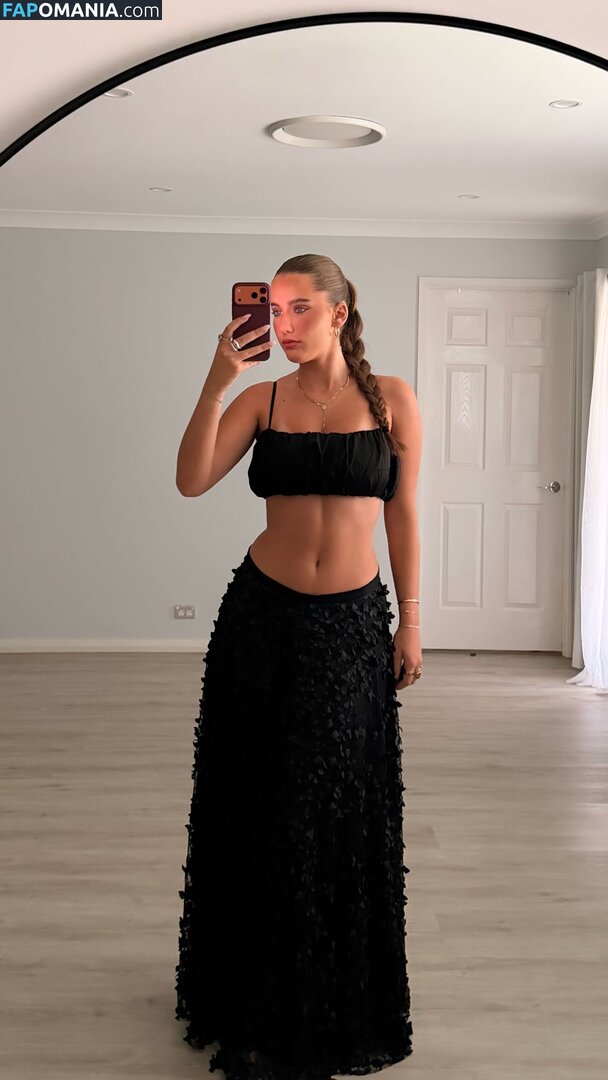LAURA @lauramjj / lauramjj_ Nago OnlyFans  Przeciekłe zdjęcie #1