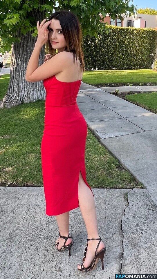 Laura Marano / lauramarano Nago OnlyFans  Przeciekłe zdjęcie #58