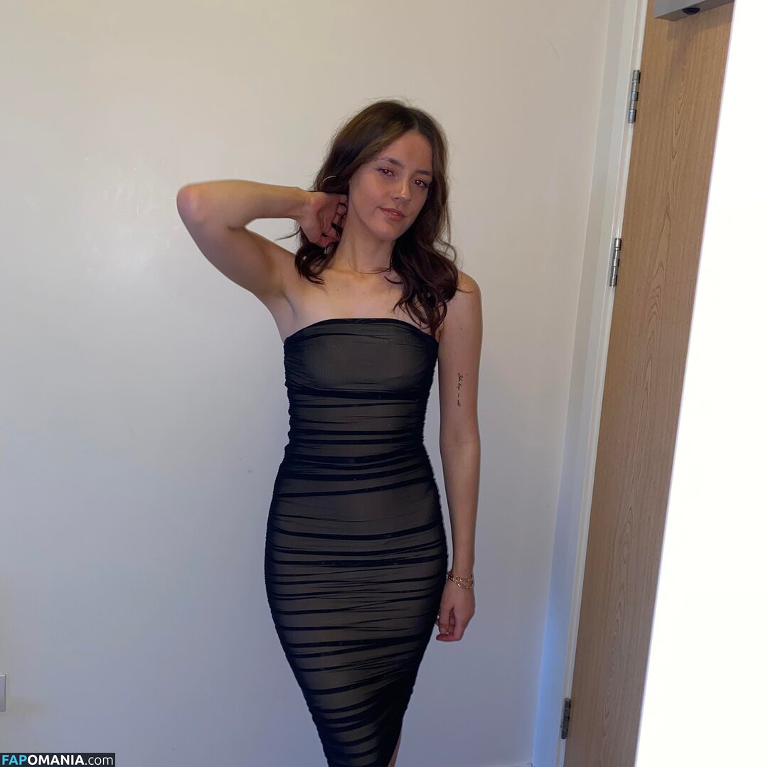 Laura Wilshaw / https: Nago OnlyFans  Przeciekłe zdjęcie #2