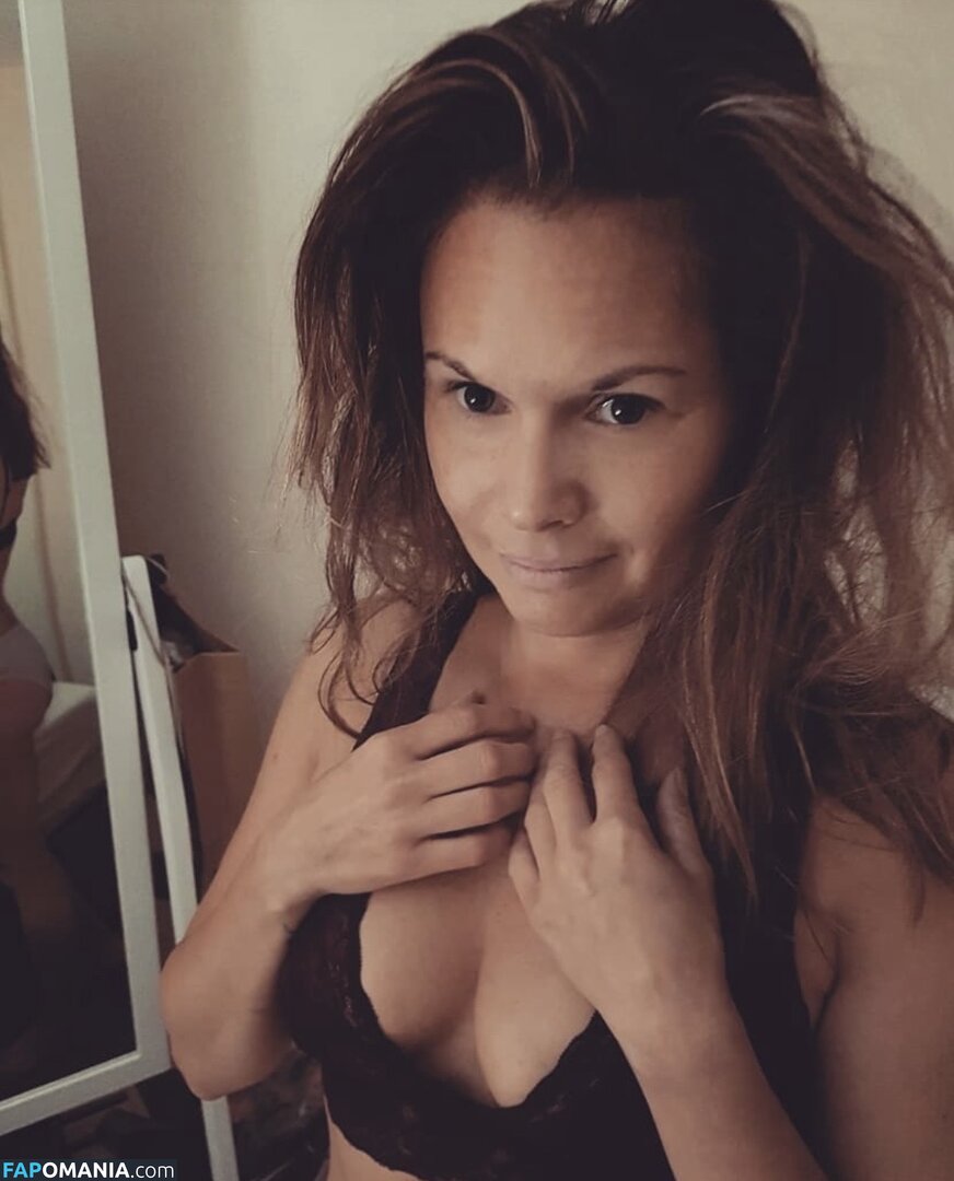 Laura Woodford / https: / laurakwoodford / lwoodf Nago OnlyFans  Przeciekłe zdjęcie #1