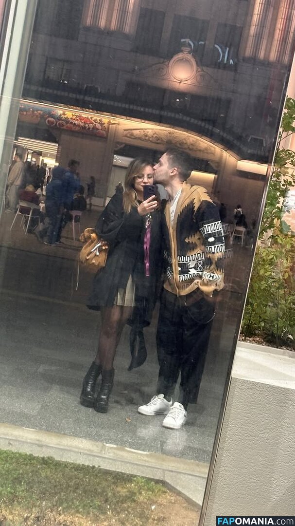 Laure Valée / laure_bv Nago OnlyFans  Przeciekłe zdjęcie #165