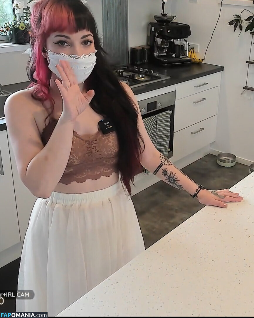Layna Lazar / LaynaLazar Nago OnlyFans  Przeciekłe zdjęcie #122