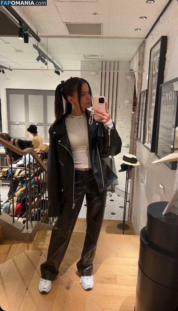 Lea Elui / LeaElui Nago OnlyFans  Przeciekłe zdjęcie #50