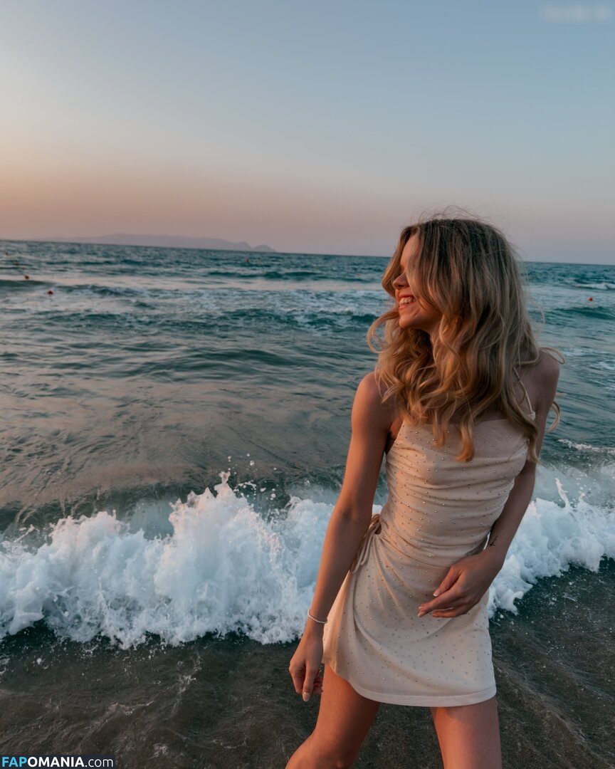 Lea Peach / Looskanal / lea / wifiloo_m Nago OnlyFans  Przeciekłe zdjęcie #780