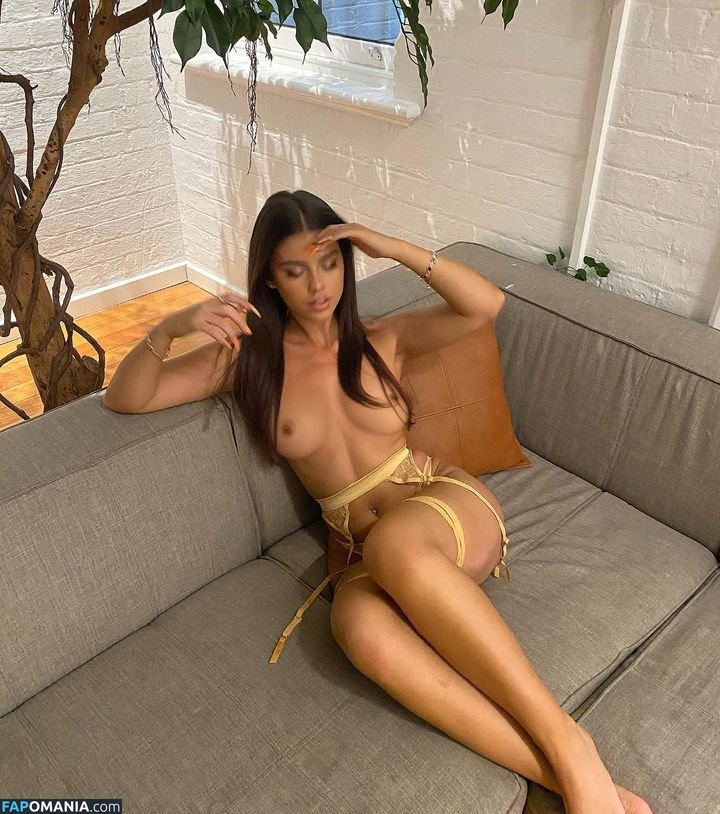 Leah Halton / leahhalton_ Nago OnlyFans  Przeciekłe zdjęcie #5