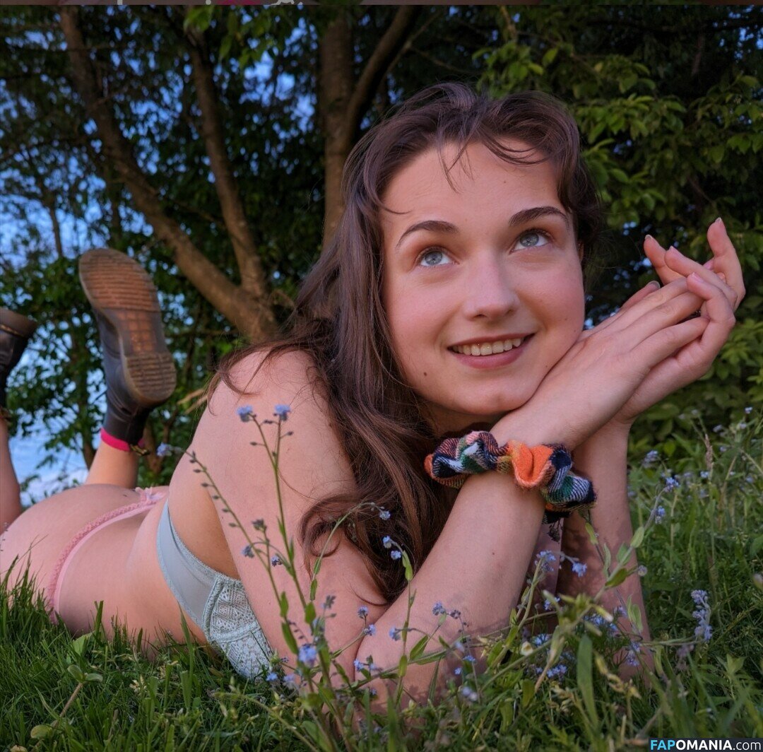 Leonireizend / leoni.reiz Nago OnlyFans  Przeciekłe zdjęcie #1