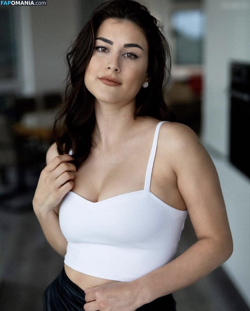 Lia Mitrou / passimitrou Nago OnlyFans  Przeciekłe zdjęcie #3