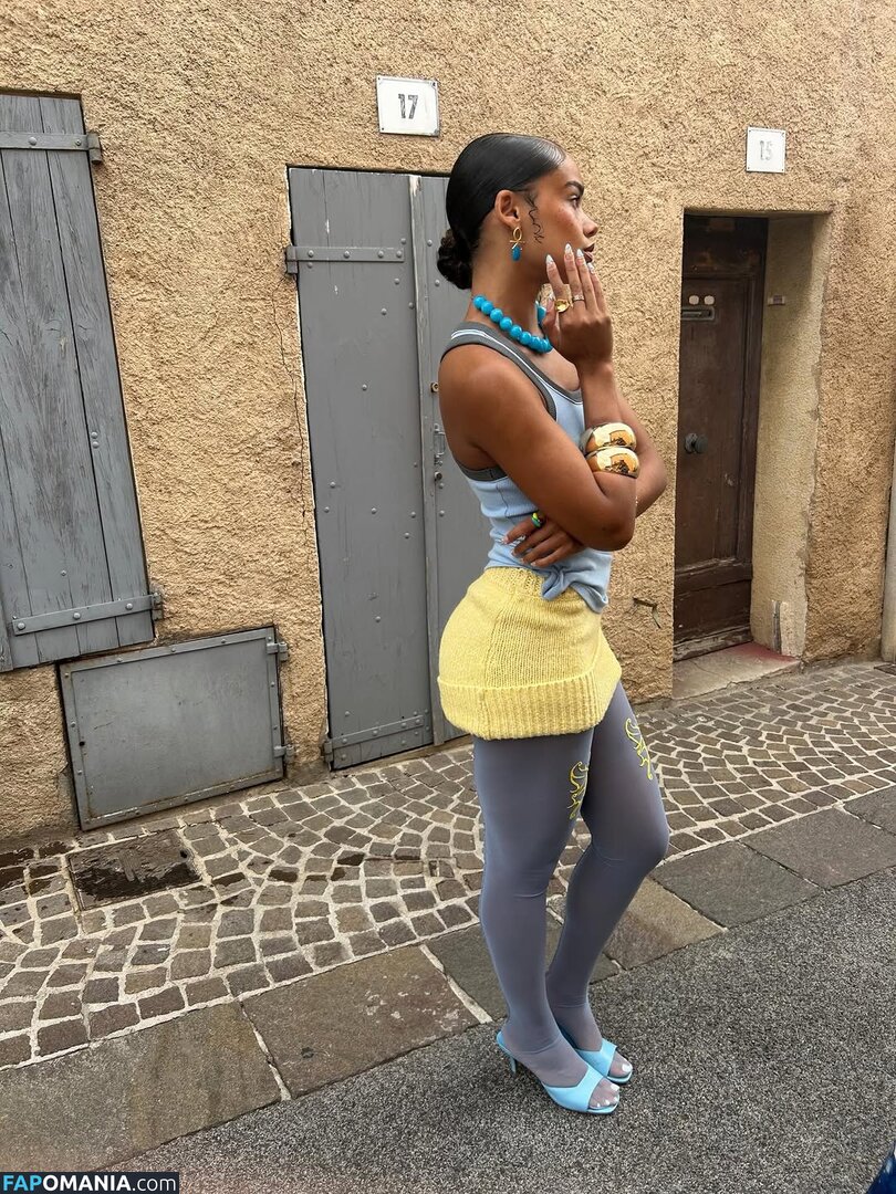 Liana Maria / lianamariaofficial Nago OnlyFans  Przeciekłe zdjęcie #10