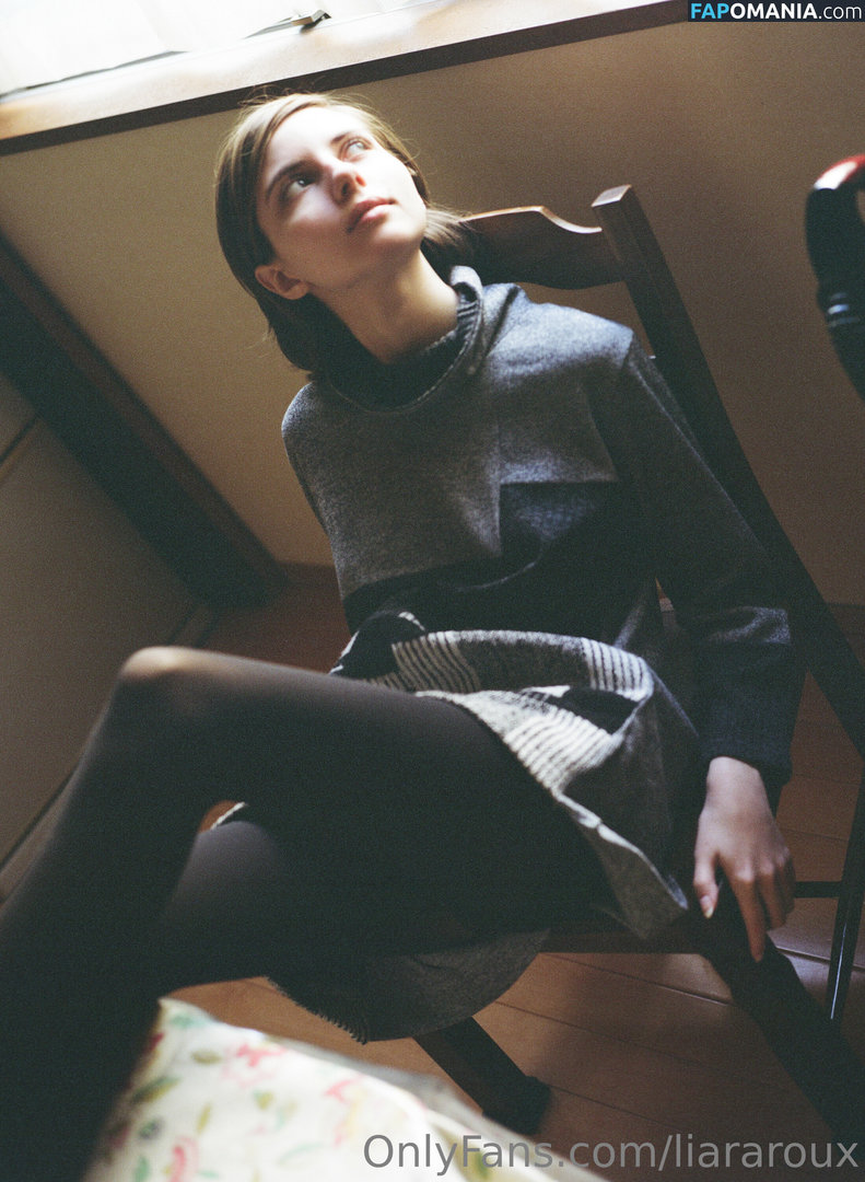 Liara Roux / liararoux Nago OnlyFans  Przeciekłe zdjęcie #160