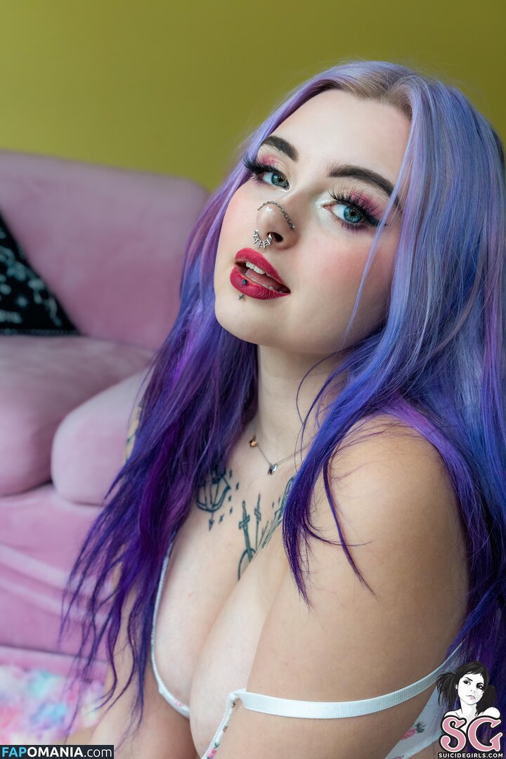 Lilacfables Nago OnlyFans  Przeciekłe zdjęcie #4