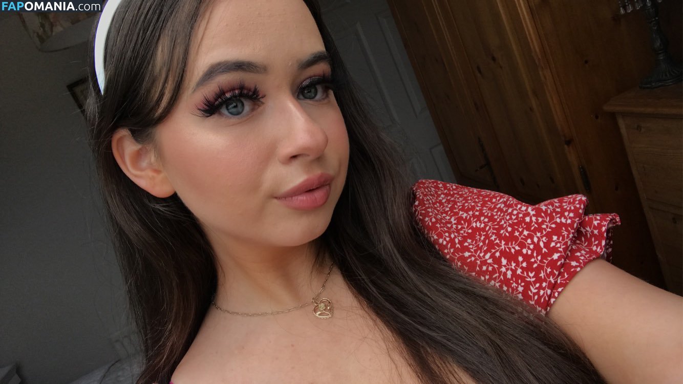 lilhunnixo / nellihoo Nago OnlyFans  Przeciekłe zdjęcie #29