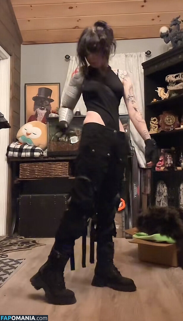 Liljellyshark Nago OnlyFans  Przeciekłe zdjęcie #1