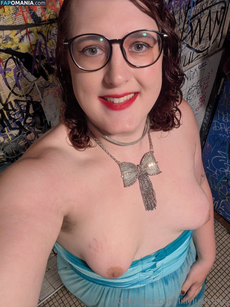 lillylustcious Nago OnlyFans  Przeciekłe zdjęcie #11