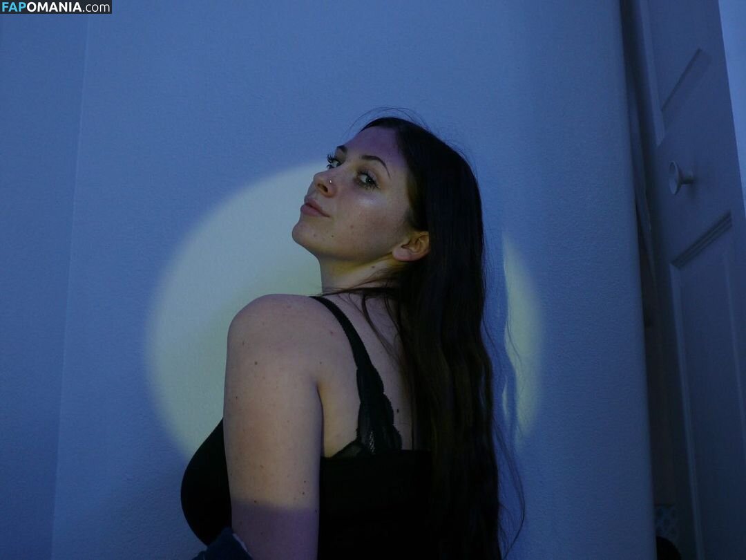 Lily P / lillypulitzer / lilyprosse Nago OnlyFans  Przeciekłe zdjęcie #1