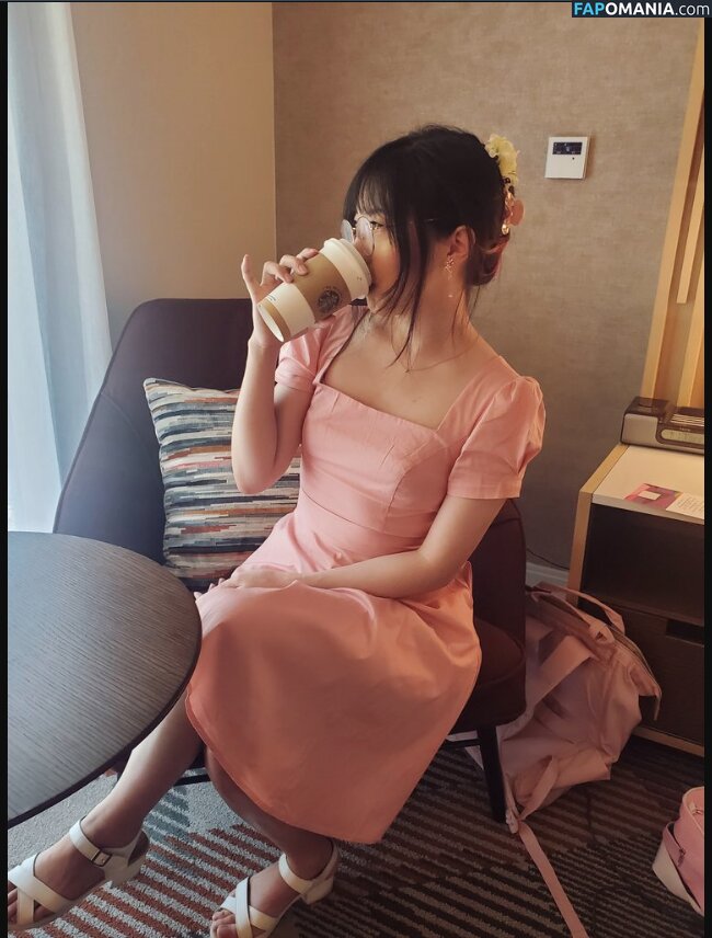 LilyPichu / onlysaber Nago OnlyFans  Przeciekłe zdjęcie #4