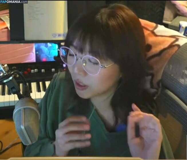 LilyPichu / onlysaber Nago OnlyFans  Przeciekłe zdjęcie #308