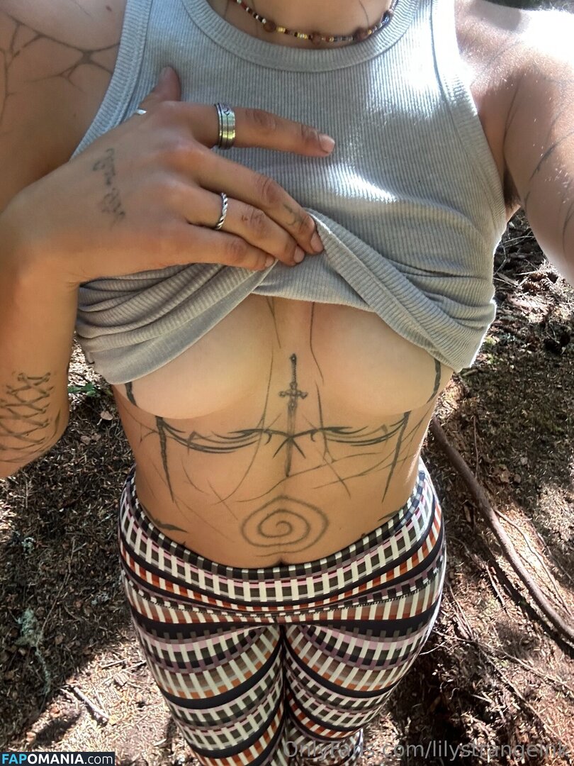 LilystrangeInk / lilystrange.ink Nago OnlyFans  Przeciekłe zdjęcie #13