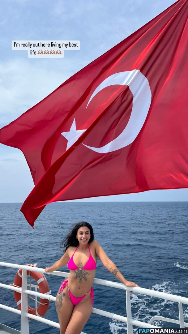 Lina_alqaq Nago OnlyFans  Przeciekłe zdjęcie #5