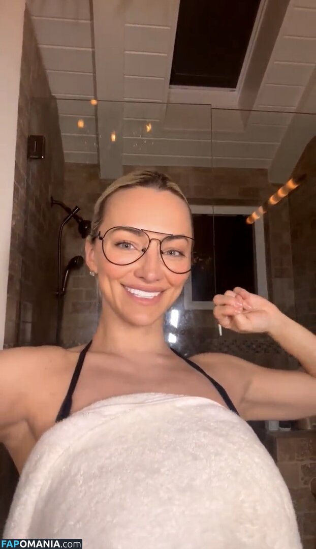 Lindsey Pelas / https: / lindseypelas / lindseypelas.co Nago OnlyFans  Przeciekłe zdjęcie #44