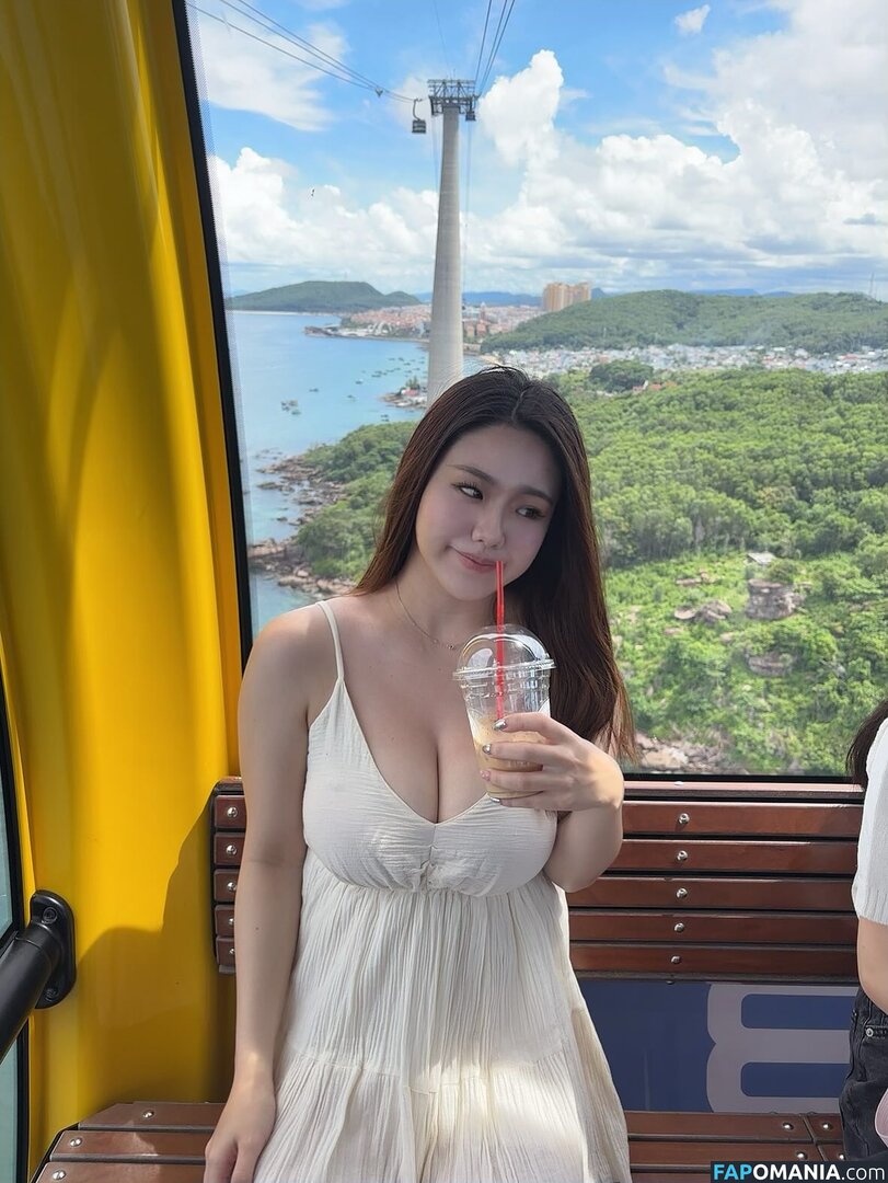 ling_00_ee Nago OnlyFans  Przeciekłe zdjęcie #12