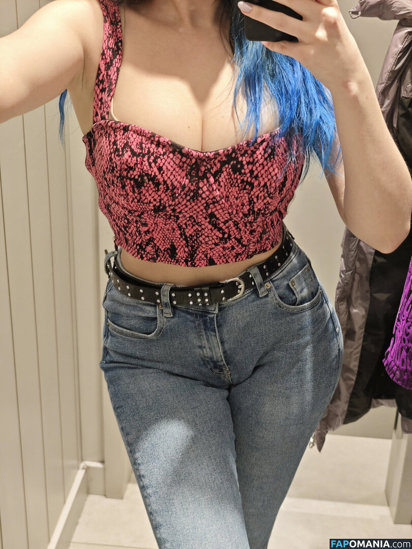 Lipisinkaaa / kazantseva_mimimi Nago OnlyFans  Przeciekłe zdjęcie #387