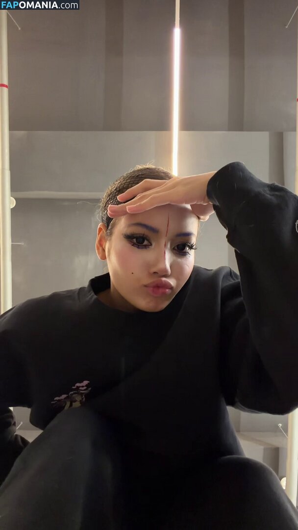 Lisa Blackpink Nago OnlyFans  Przeciekłe zdjęcie #278