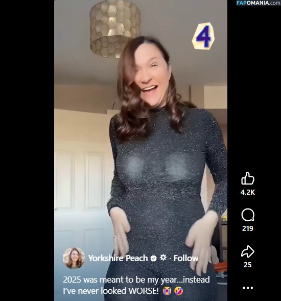 Lisa Dollan / yorkshire_peach Nago OnlyFans  Przeciekłe zdjęcie #3