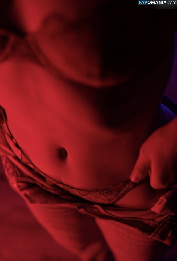 Lisamoto / lisaa.moto Nago OnlyFans  Przeciekłe zdjęcie #22