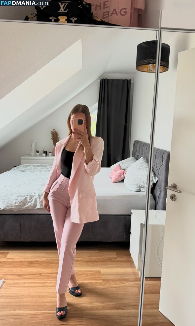 Lisamoto / lisaa.moto Nago OnlyFans  Przeciekłe zdjęcie #73