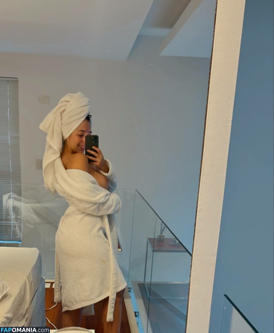 Lis XXX / Lis_inha / Lismodel / lismodelboutique Nago OnlyFans  Przeciekłe zdjęcie #7