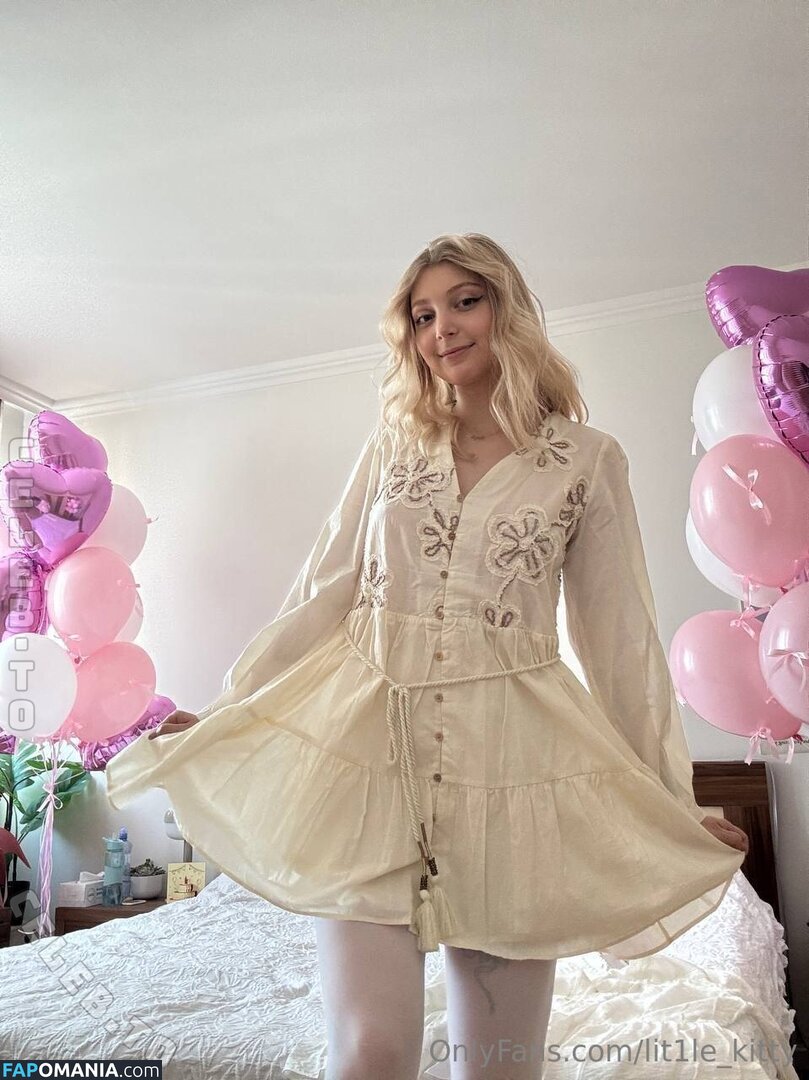 Emili / Lit1le_Kitty_ / https: / lit1le_kitty Nago OnlyFans  Przeciekłe zdjęcie #5