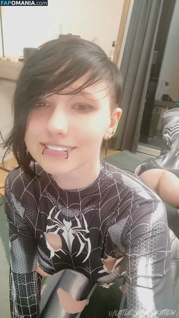 daddys_emo_girl / justemokitten / little_emo_kitten Nago OnlyFans  Przeciekłe zdjęcie #229