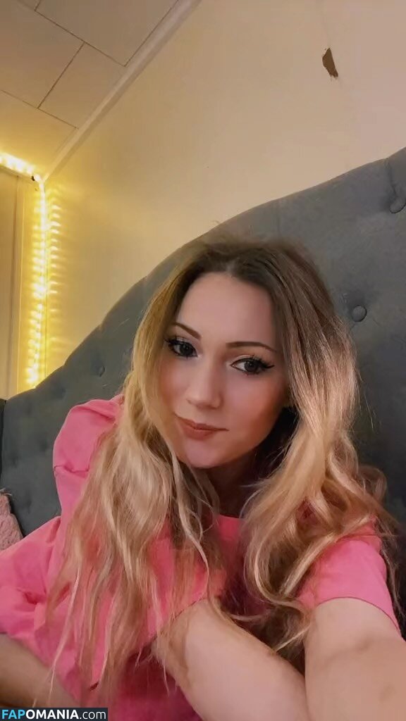 Little Momma / Littleemommaa21 / littlee.mommaa23 / littleemommaa23 Nago OnlyFans  Przeciekłe zdjęcie #12