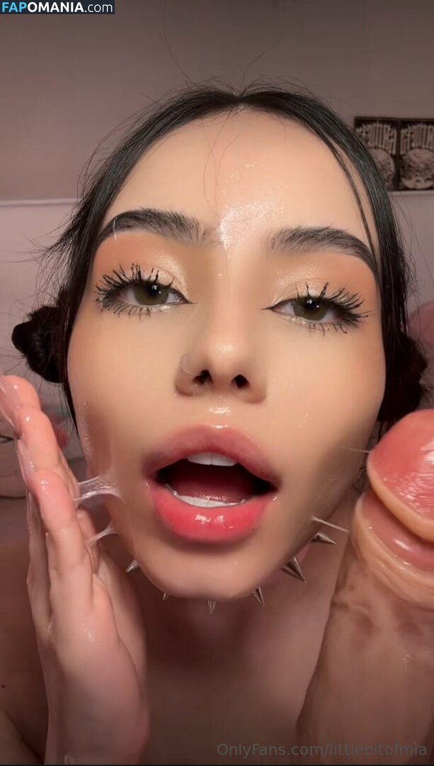 Littlebitofmia / tinybitofmia Nago OnlyFans  Przeciekłe zdjęcie #1