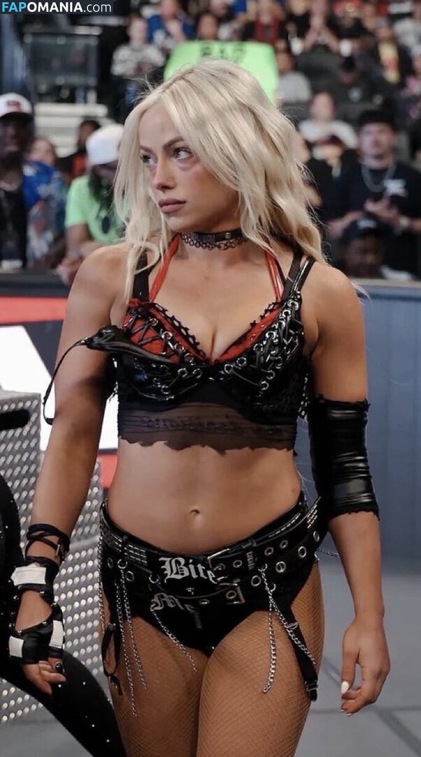 Liv Morgan / https: / yaonlylivvonce Nago OnlyFans  Przeciekłe zdjęcie #877