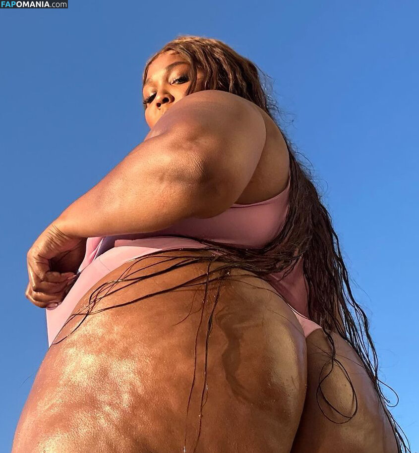 Lizzo / lizzobeeating Nago OnlyFans  Przeciekłe zdjęcie #27
