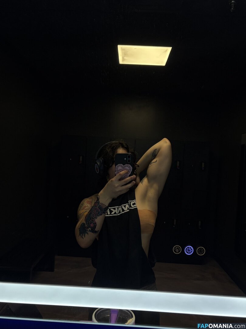 lockerroomangel / reel Nago OnlyFans  Przeciekłe zdjęcie #1