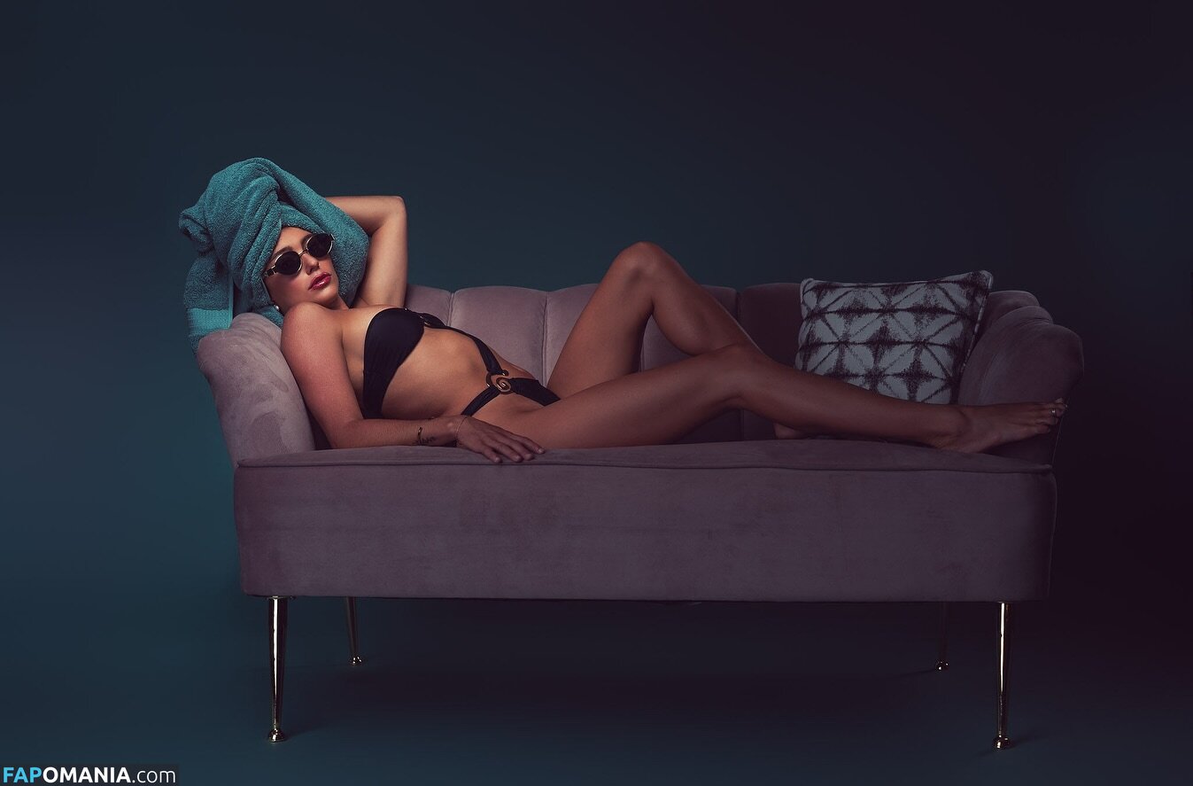 Logan Vaughan / Logan.grace / LoganGraceVaug1 / logan.grace16 Nago OnlyFans  Przeciekłe zdjęcie #9