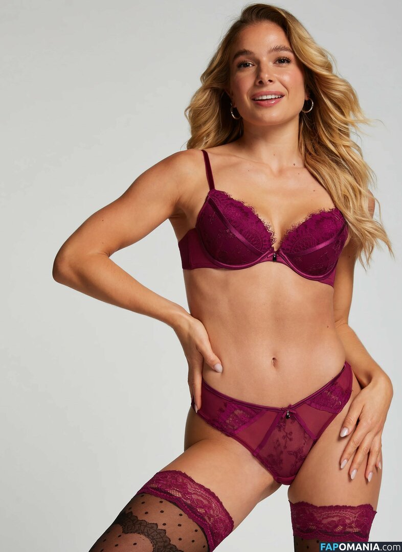 Lola Weippert / lolaweippert Nago OnlyFans  Przeciekłe zdjęcie #18