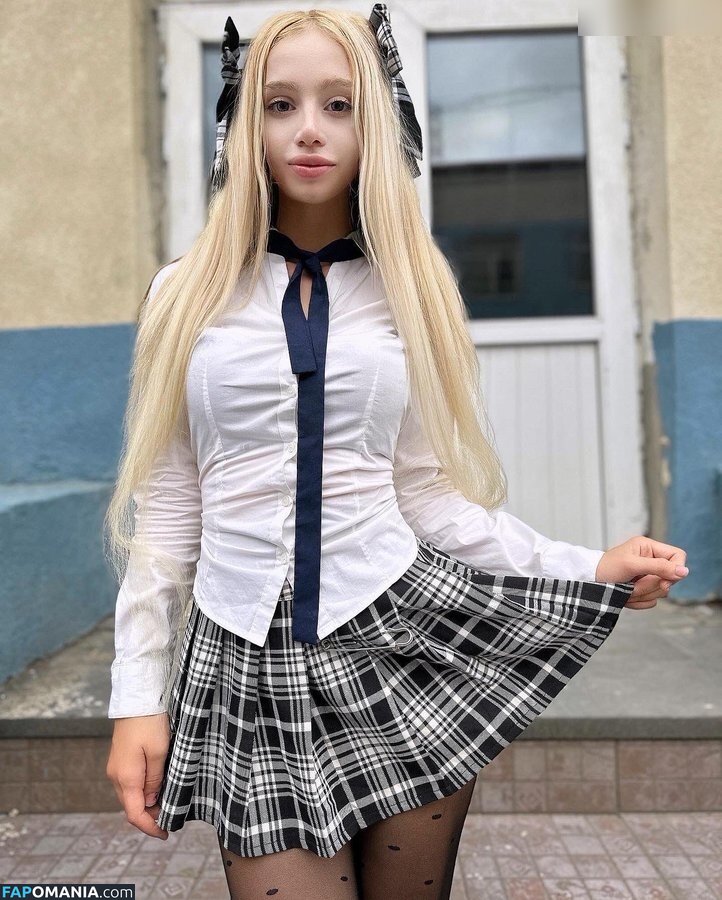 Belaofficial / LoLiBela / lolibela_2 / lovebela Nago OnlyFans  Przeciekłe zdjęcie #47