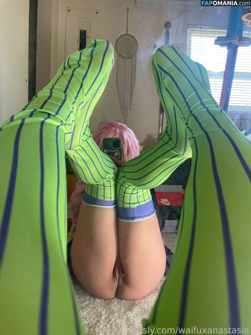 loltrxnity Nago OnlyFans  Przeciekłe zdjęcie #2