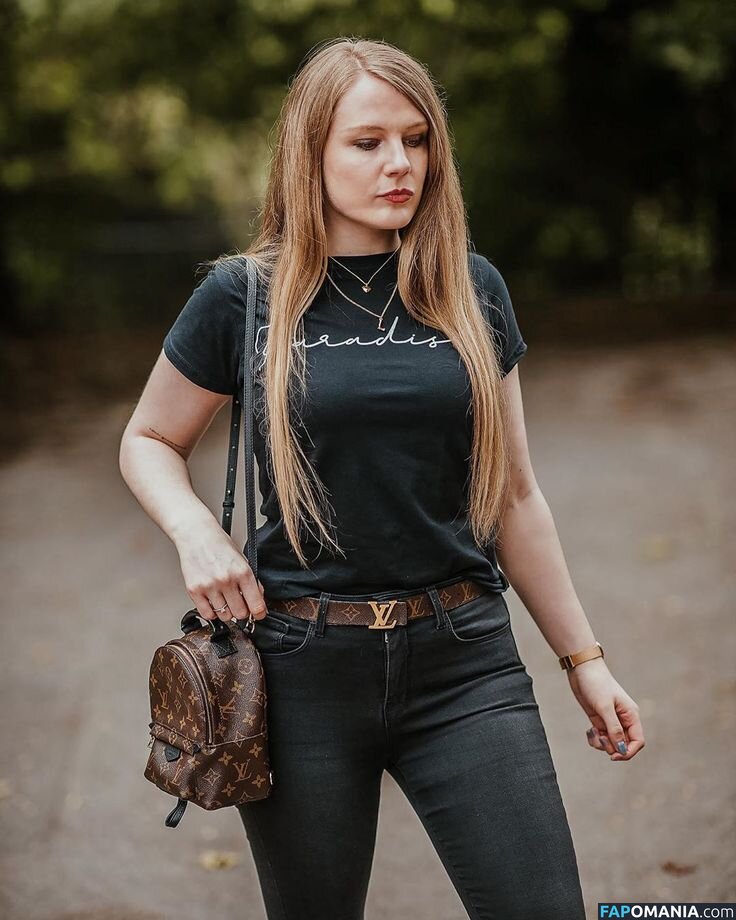 Lorna Burford Nago OnlyFans  Przeciekłe zdjęcie #10