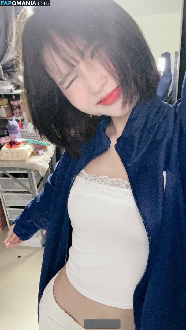 Lilith / Lou Aenlle / llthidk Nago OnlyFans  Przeciekłe zdjęcie #20