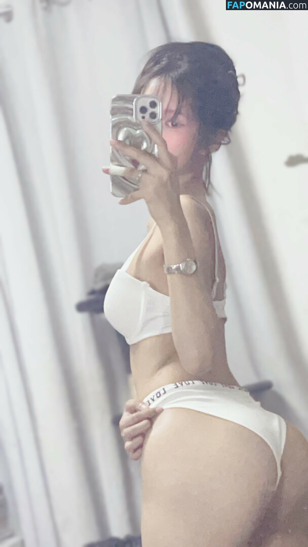 Lilith / Lou Aenlle / llthidk Nago OnlyFans  Przeciekłe zdjęcie #83